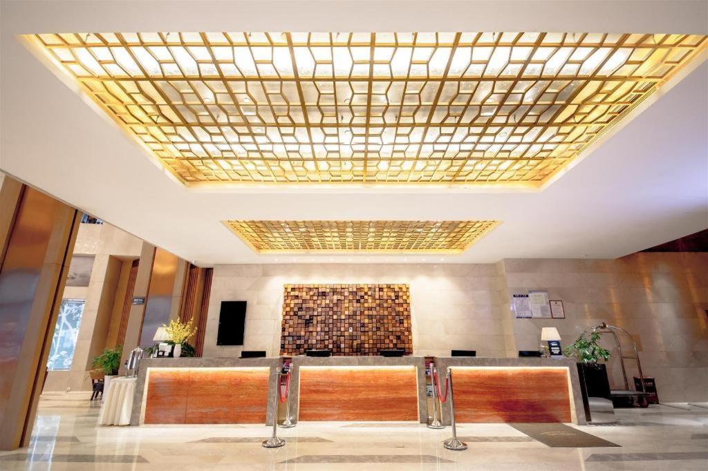 Yueyang Grand Skylight Hotel Dış mekan fotoğraf